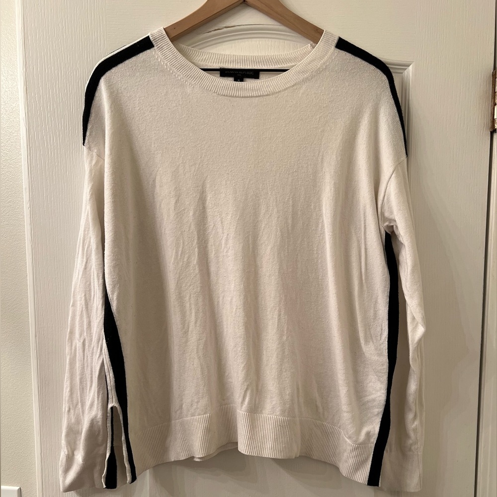 Banana Republic Factory white with black striping oversized slouchy sweater sz S